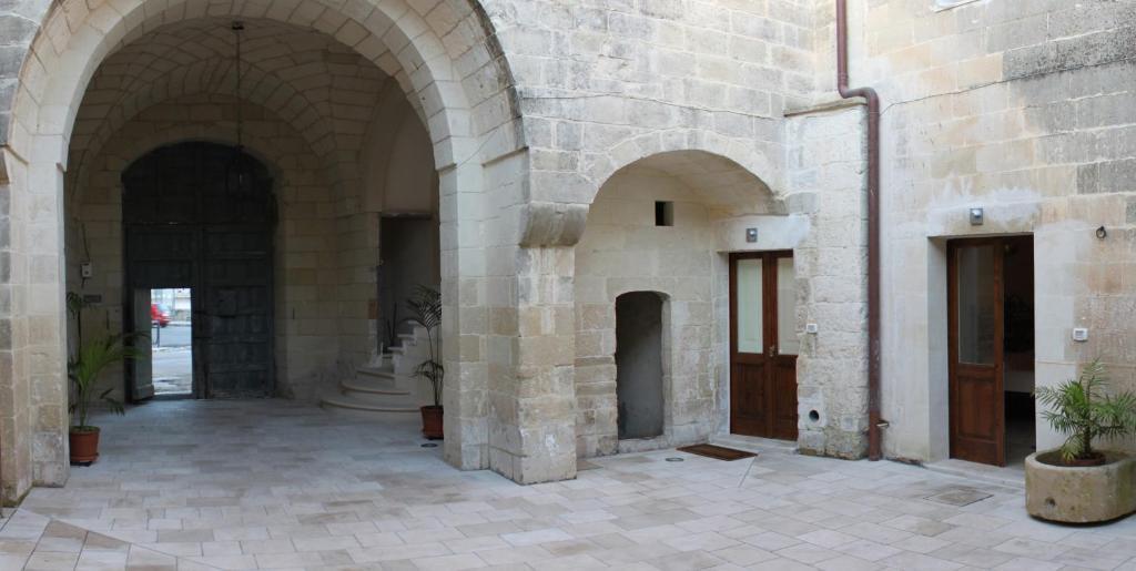 Dimora Storica "Casa Sicuro" Bed and Breakfast Martano Εξωτερικό φωτογραφία